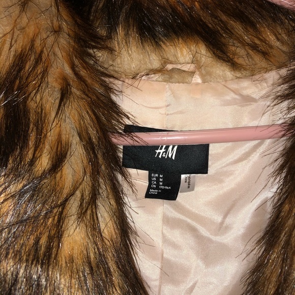 H&M Faux Fur Jacket - Picture 2 of 2